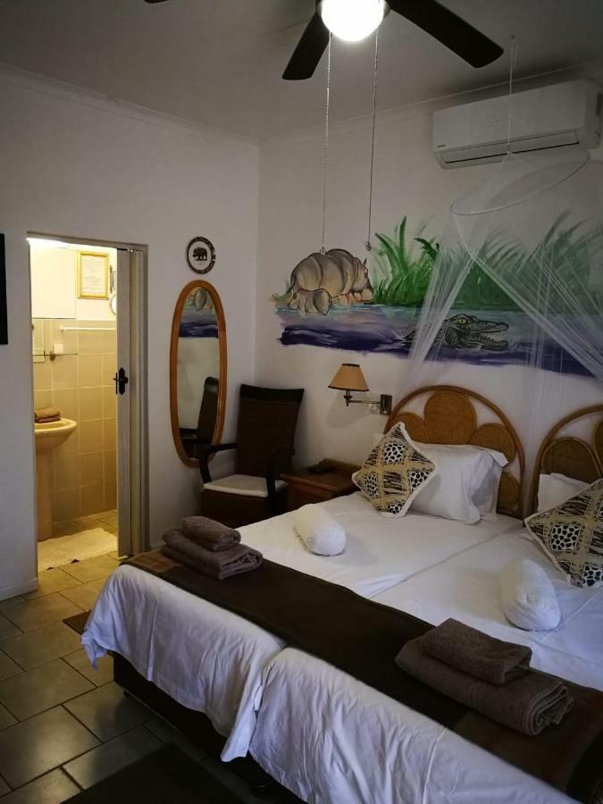 Bhangazi Lodge Bed & Breakfast Saint Lucia Estuary Exteriör bild
